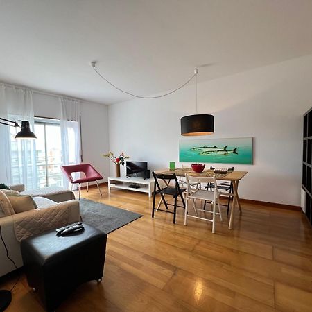 Apartamento Do Atlantico ปอนตาเดลกาดา ภายนอก รูปภาพ